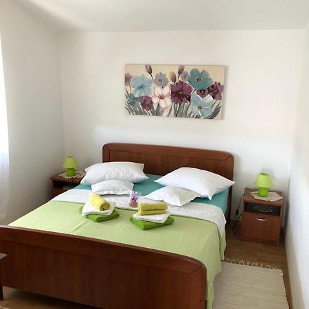 Apartments Rajcic Kaštela Eksteriør bilde