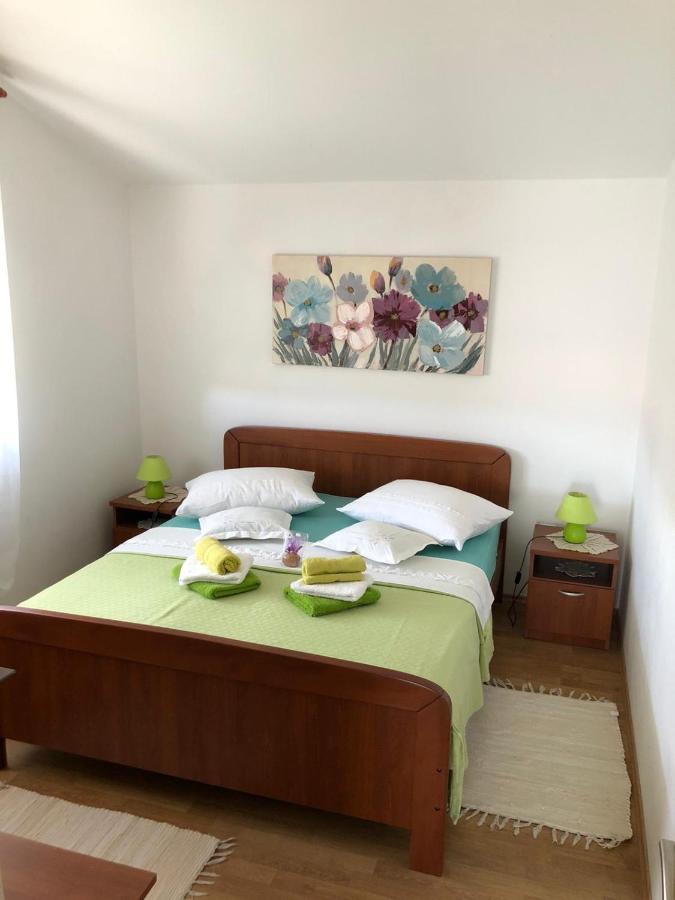 Apartments Rajcic Kaštela Eksteriør bilde
